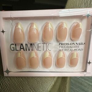 Glamnetic Two Halves Press On Nails